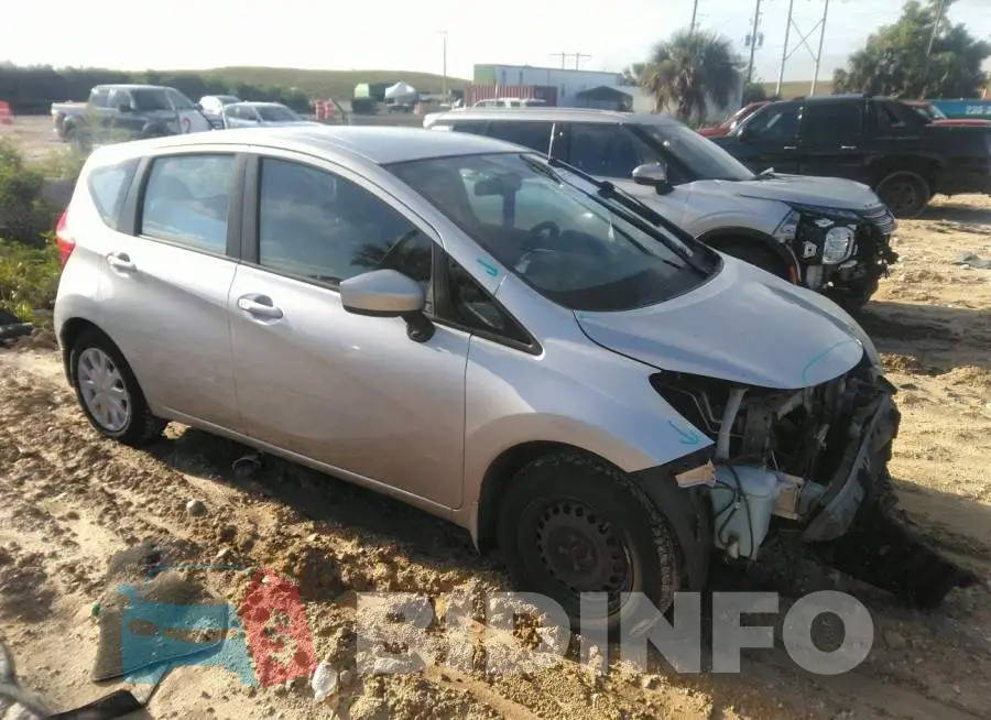 3N1CE2CP2FL417234 Photo# 1