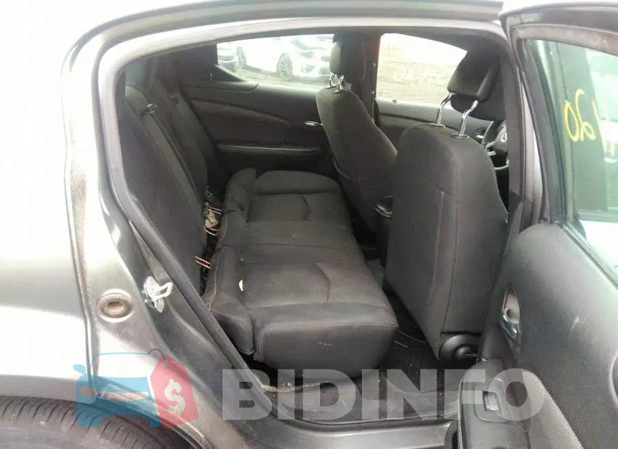 1C3CDZAB5DN713401 Photo# 8