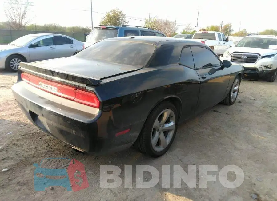 2C3CDYAG7EH209822 Photo# 4