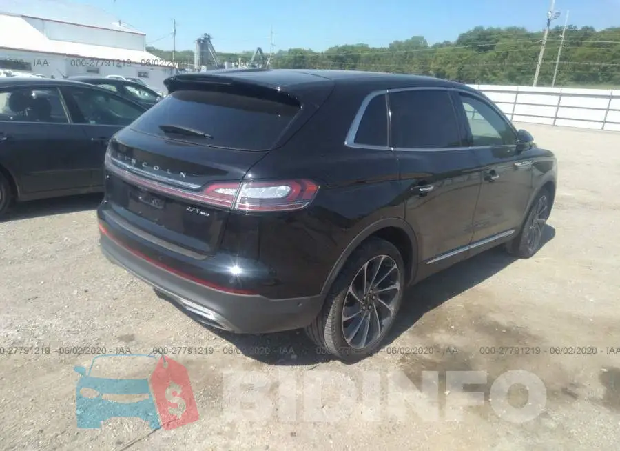 2LMPJ8LP8KBL35351 Photo# 4