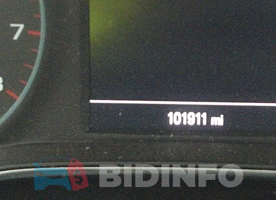 1G1BE5SMXJ7149203 Photo# 7
