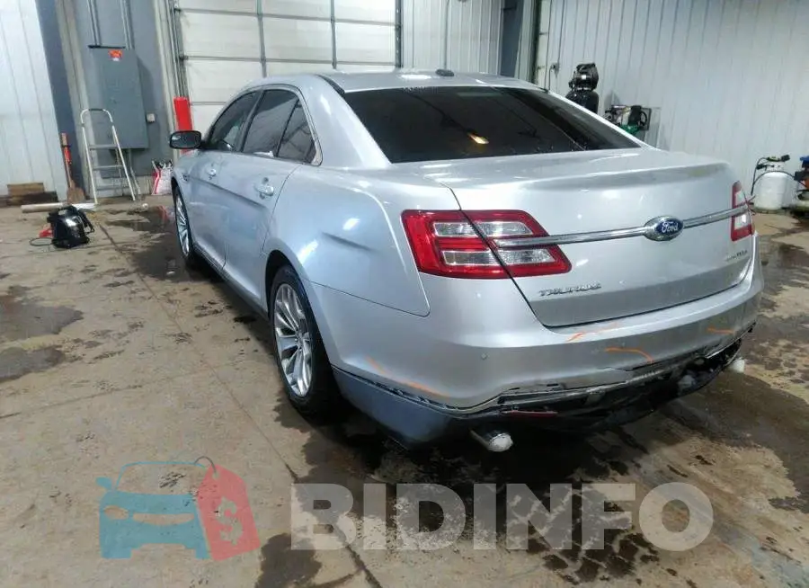 1FAHP2F82FG141410 Photo# 3