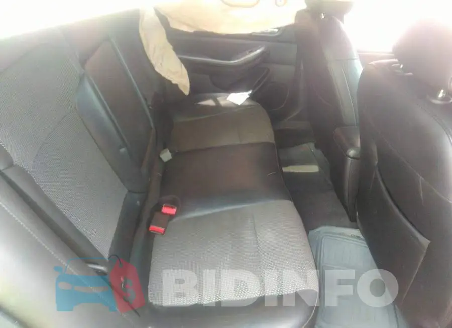 1G11D5SL5FF210914 Photo# 8