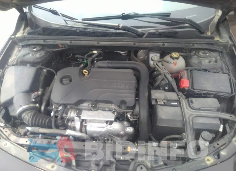 1G1ZC5ST1LF052010 Photo# 10