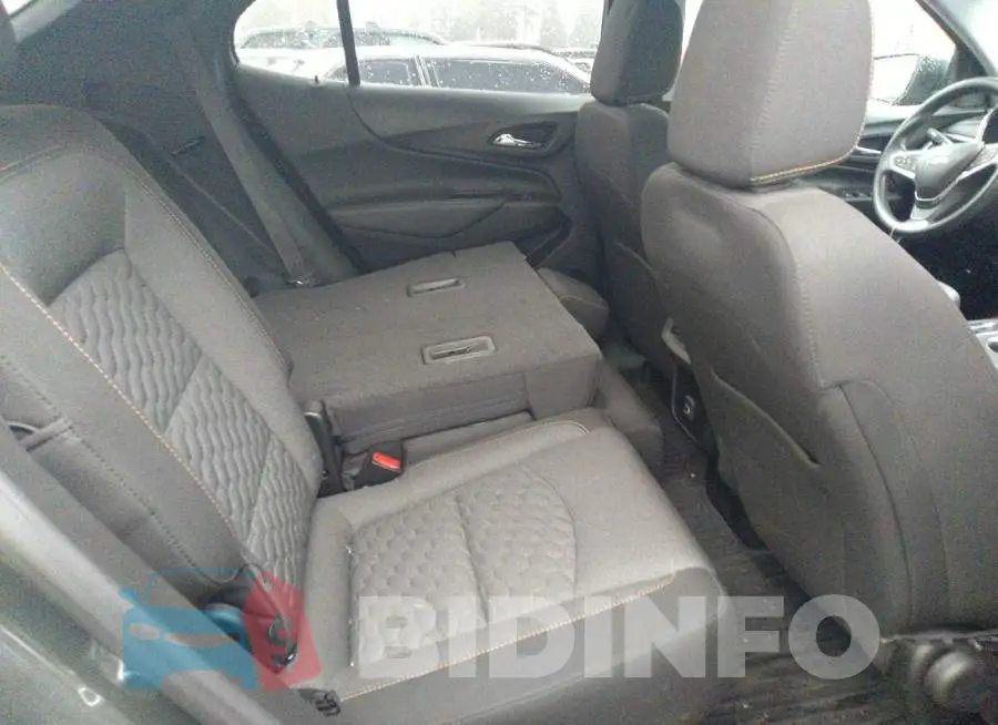 2GNAXTEV6M6100680 Photo# 8