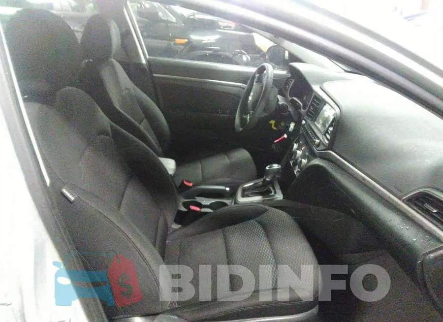 5NPD84LF7KH411239 Photo# 5