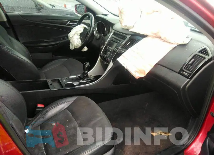 5NPEC4AC3EH876357 Photo# 5