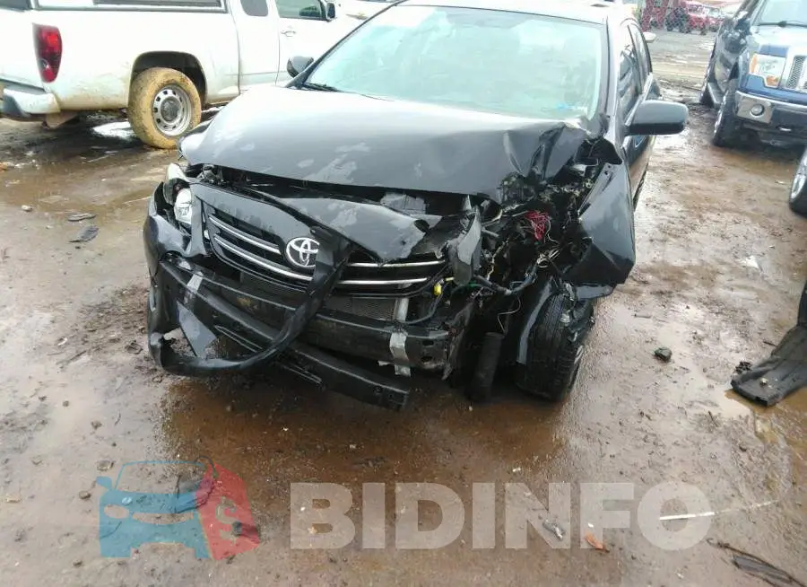 2T1BU4EEXDC083831 Photo# 6