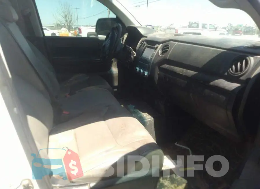5TFTY5F14EX008510 Photo# 5