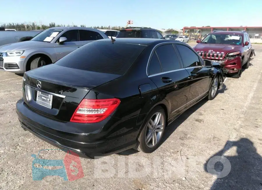 WDDGF4HB3EA940486 Photo# 4