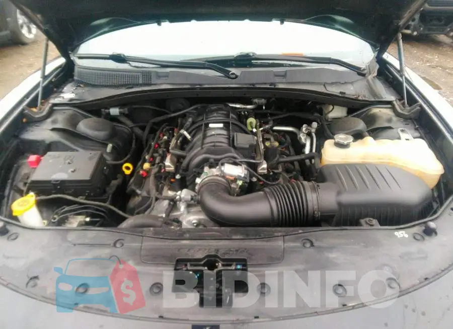 2C3CDXCT2KH650984 Photo# 10