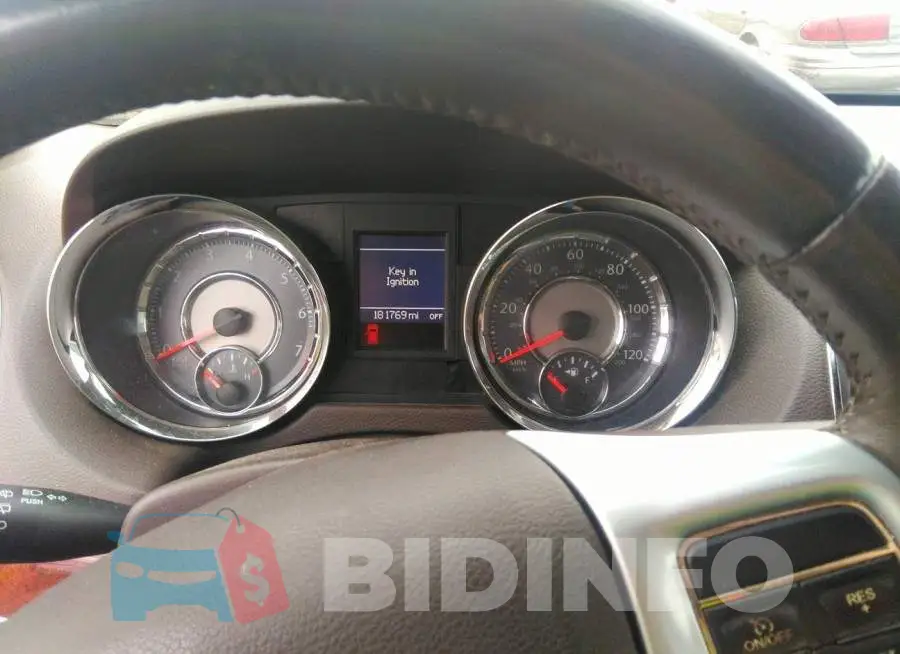 2C4RC1BG5DR517627 Photo# 7