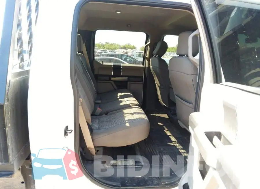 1FT7W2BT7JEB22438 Photo# 8