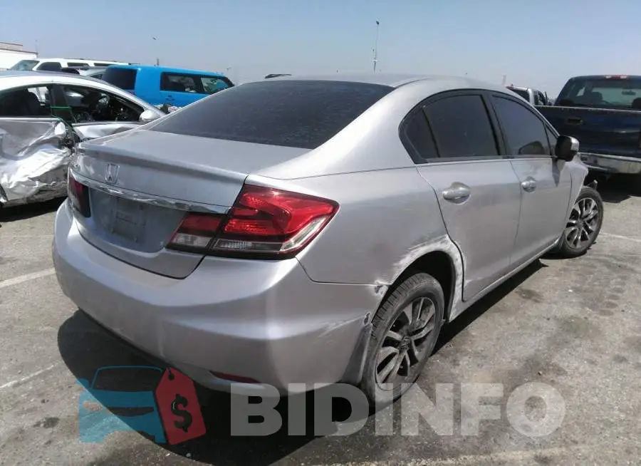 19XFB2F86FE022095 Photo# 4