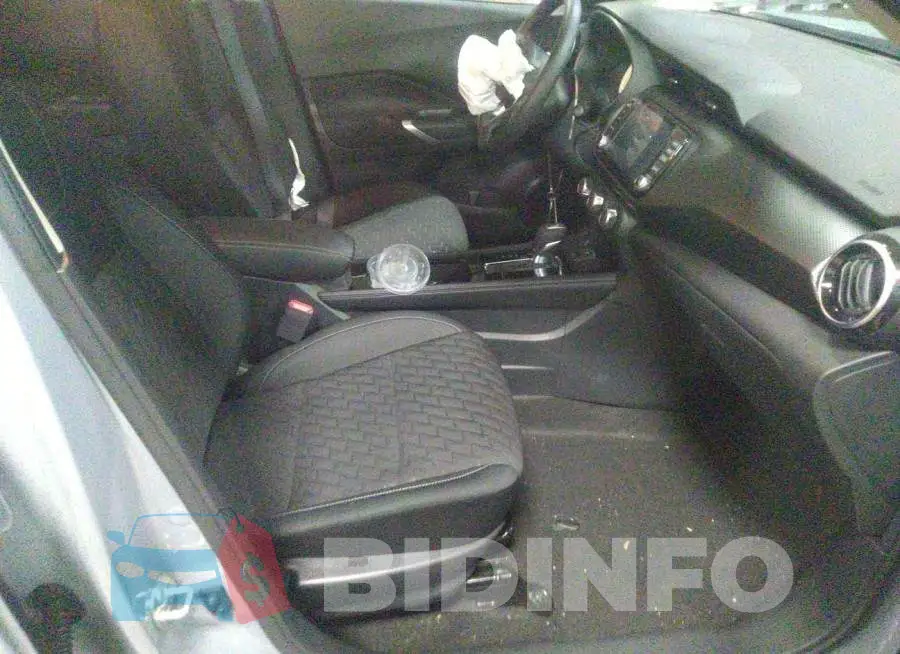3N1CP5CV2PL482676 Photo# 5