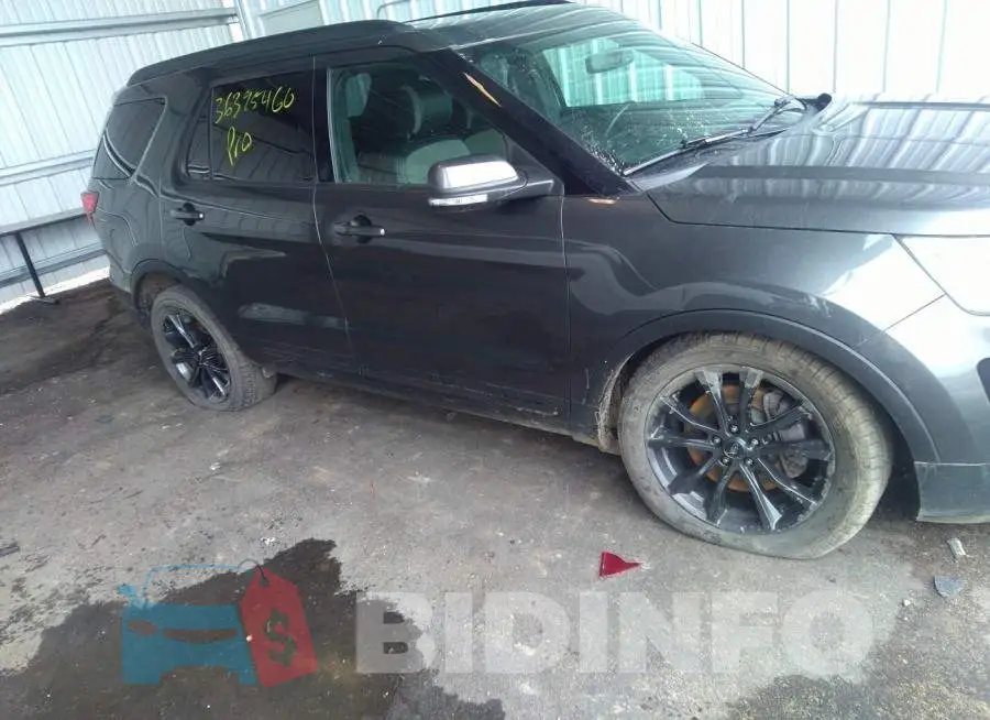 1FM5K8D87HGD94352 Photo# 6