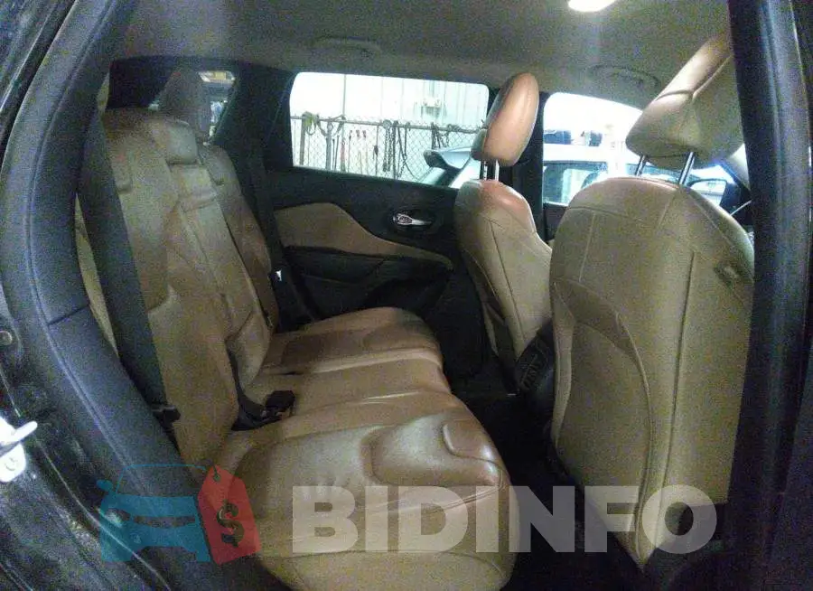 1C4PJMDS8FW717752 Photo# 8