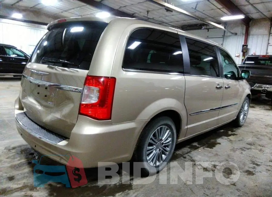 2C4RC1CG4DR510831 Photo# 4