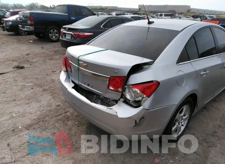 1G1PC5SB9D7239988 Photo# 6