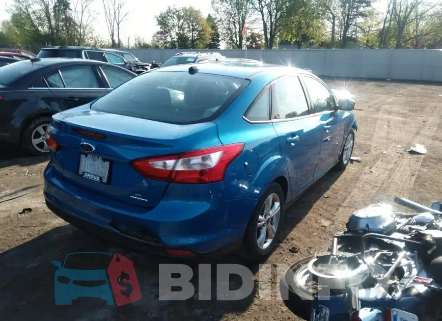 1FADP3F28DL318725 Photo# 4