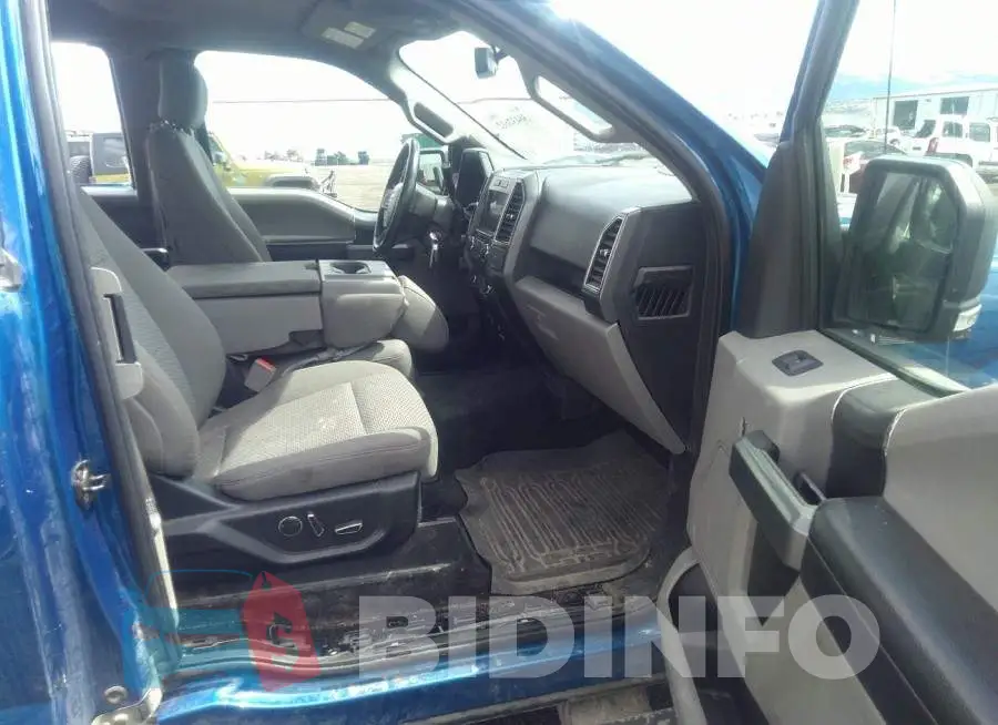 1FTFX1E53JFA32696 Photo# 5