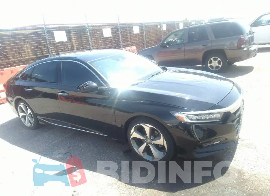 1HGCV2F95KA009579 Photo# 1