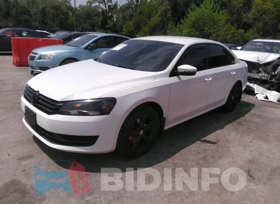 1VWBS7A37EC080761 Photo# 2