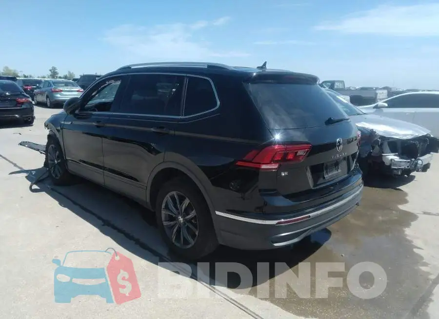 3VV3B7AX9NM072218 Photo# 3