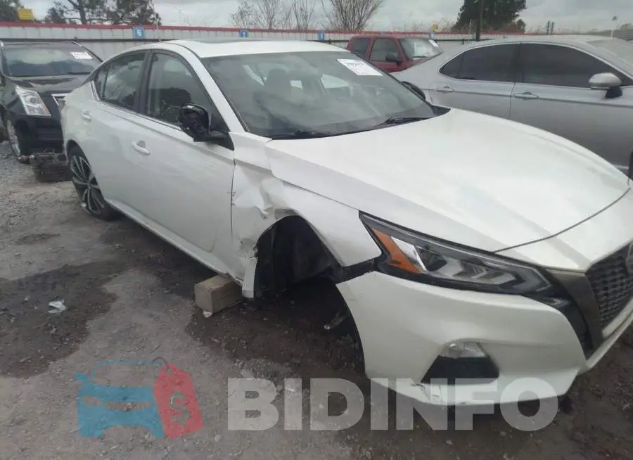 1N4BL4CV3KC209836 Photo# 6