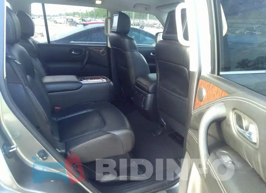 JN8AY2NF3K9351087 Photo# 8
