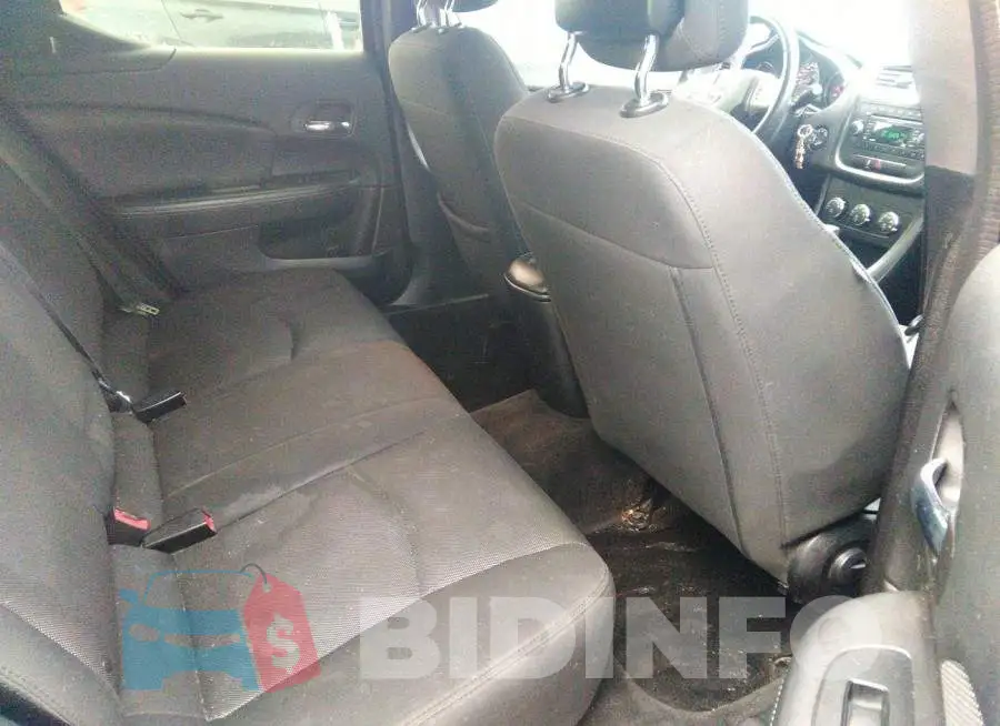 1C3CDZCB5DN665668 Photo# 8