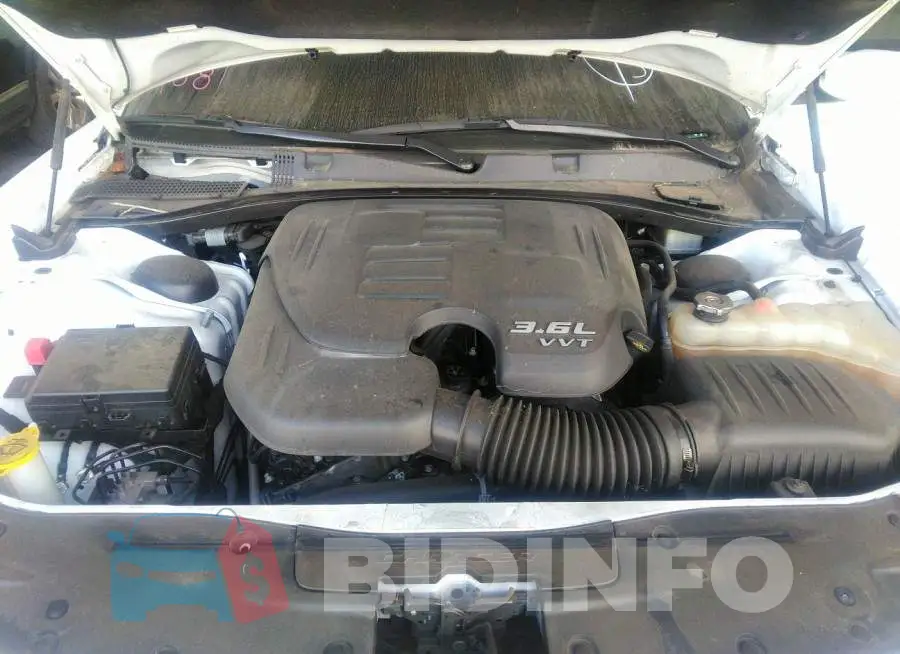 2C3CDXHGXKH747040 Photo# 10