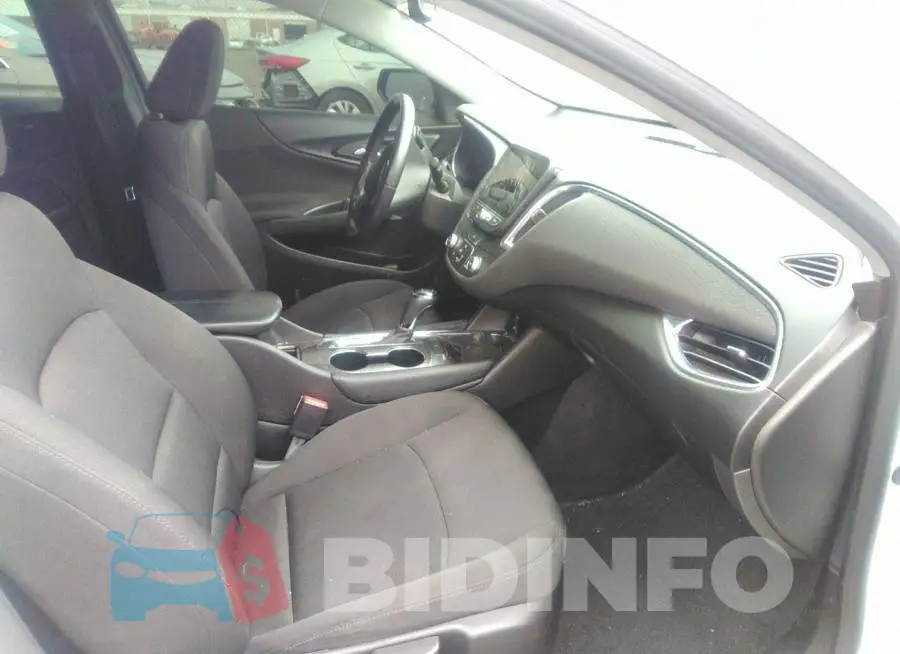 1G1ZD5ST0JF255089 Photo# 5