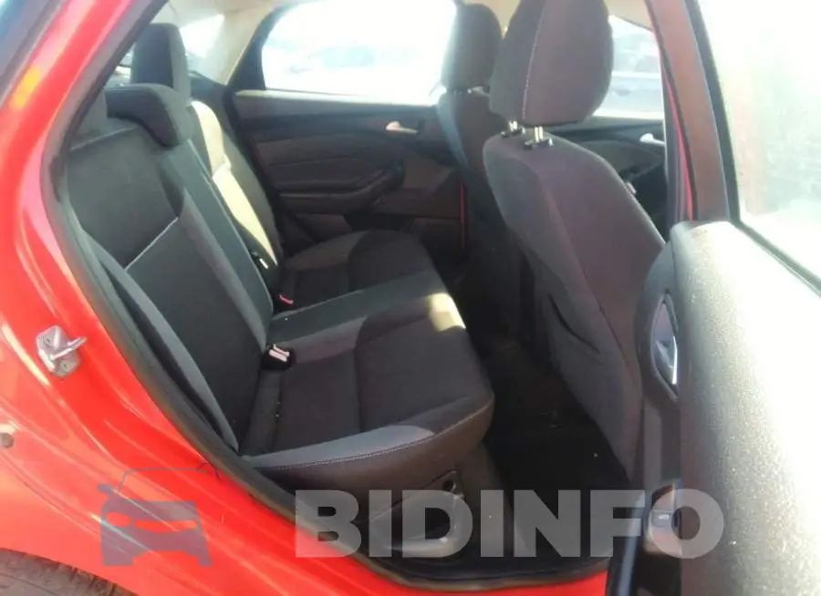1FADP3F20EL246405 Photo# 8