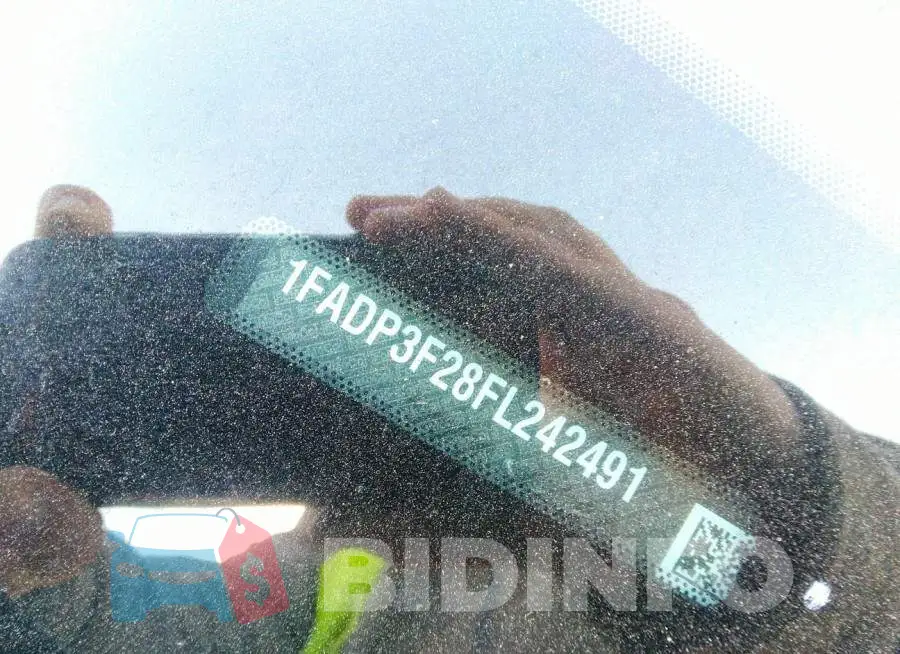 1FADP3F28FL242491 Photo# 9