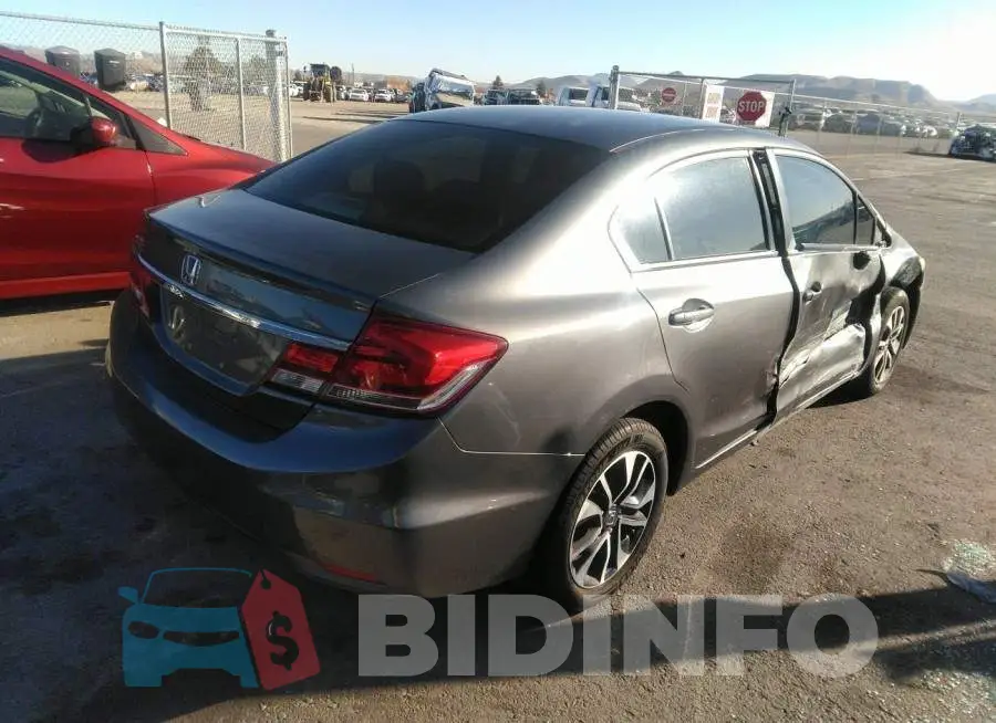 19XFB2F81DE041733 Photo# 4