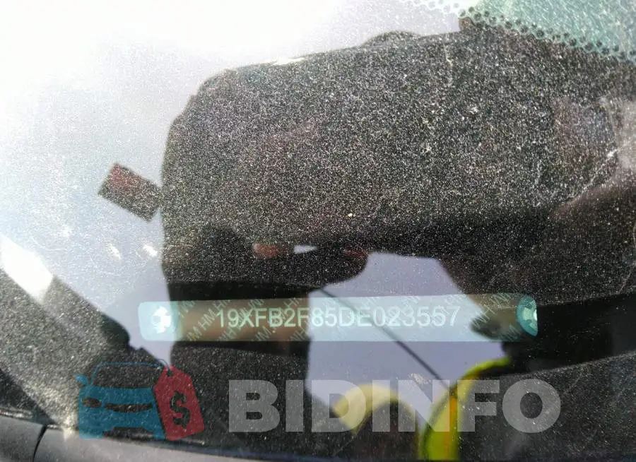 19XFB2F85DE023557 Photo# 9