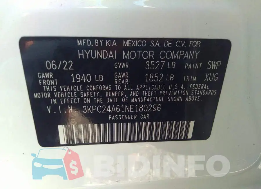3KPC24A61NE180296 Photo# 9