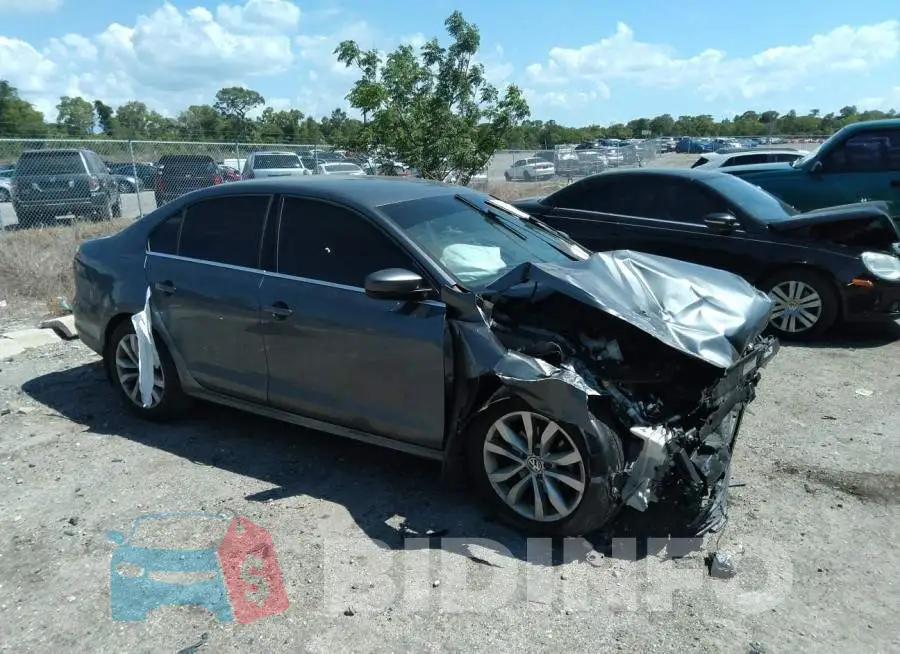 3VW2B7AJ8HM399751 Photo# 1