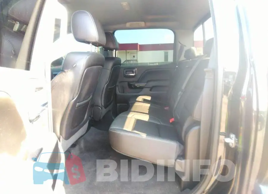 3GTU2VEC7FG102816 Photo# 8