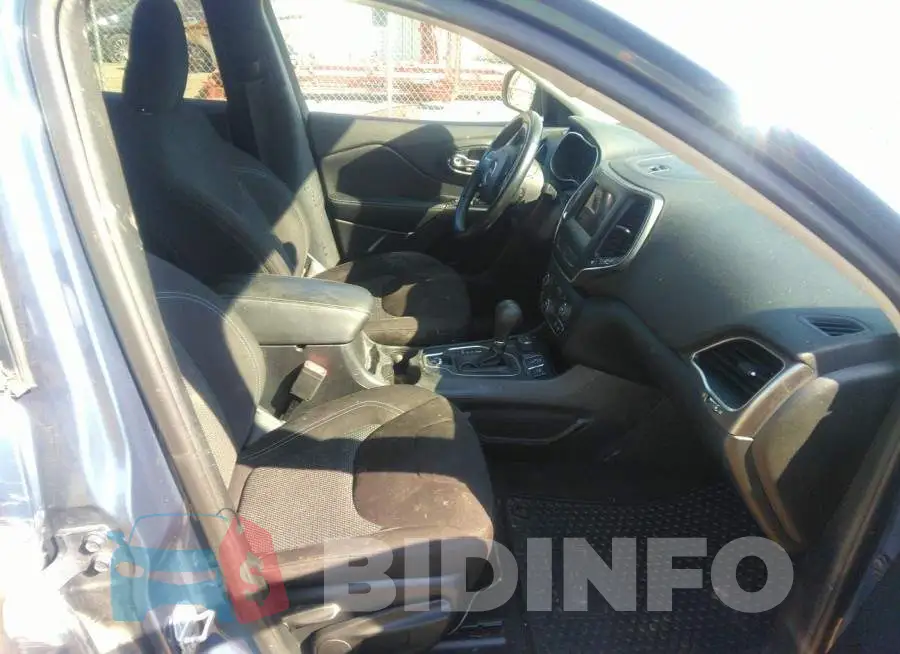 1C4PJMCB0KD433278 Photo# 5
