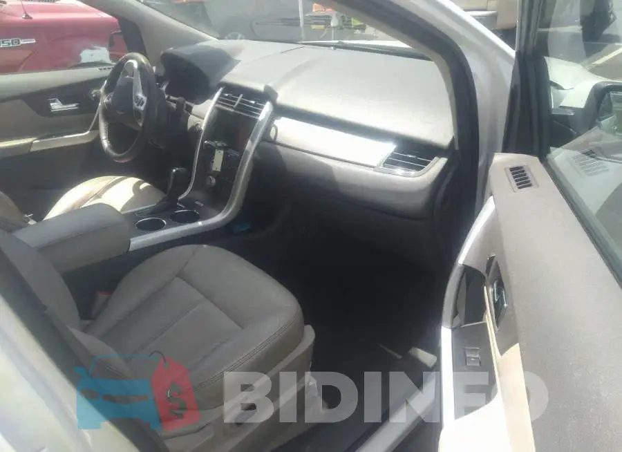 2FMDK4JC8DBA85617 Photo# 5