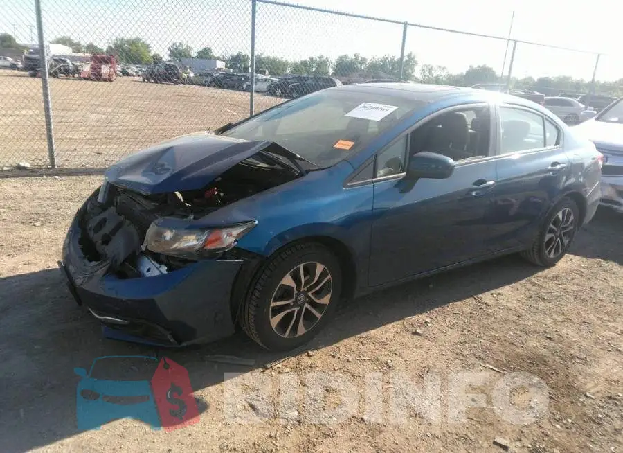 19XFB2F84FE010186 Photo# 2