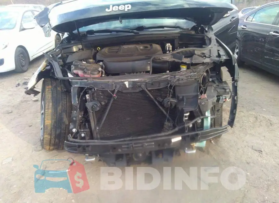 1C4RJFBGXJC367103 Photo# 6