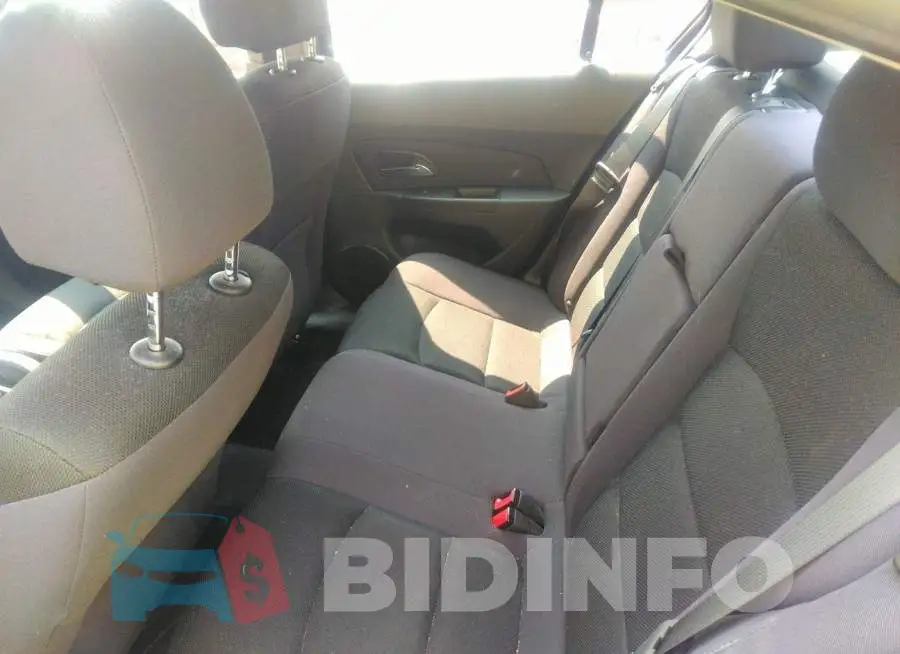 1G1PC5SB3E7349727 Photo# 8