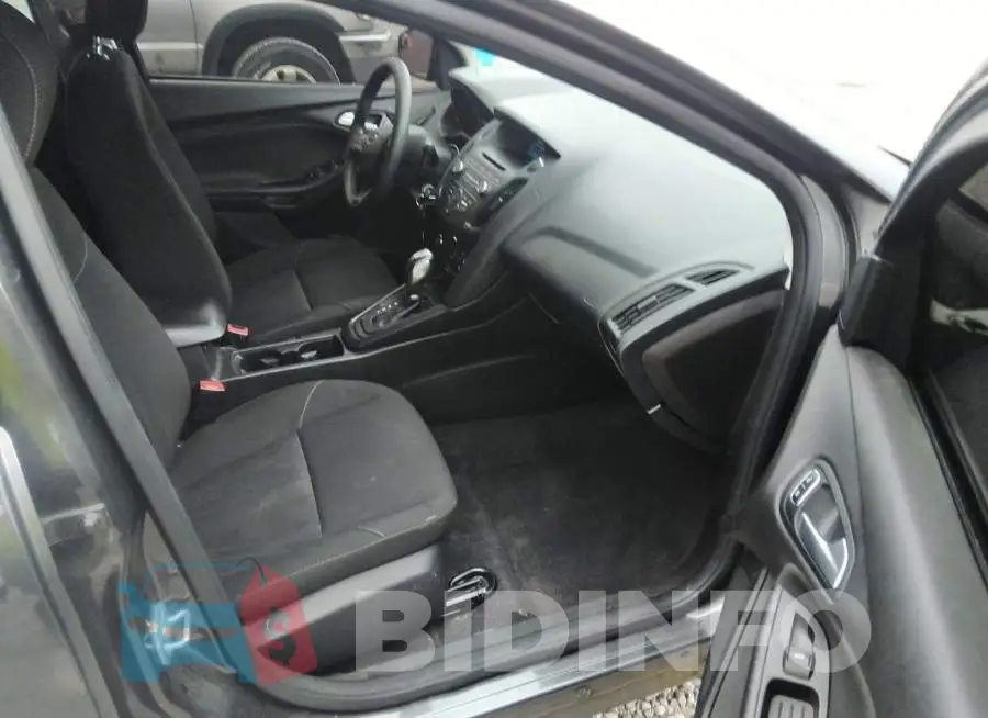 1FADP3F2XGL341279 Photo# 5