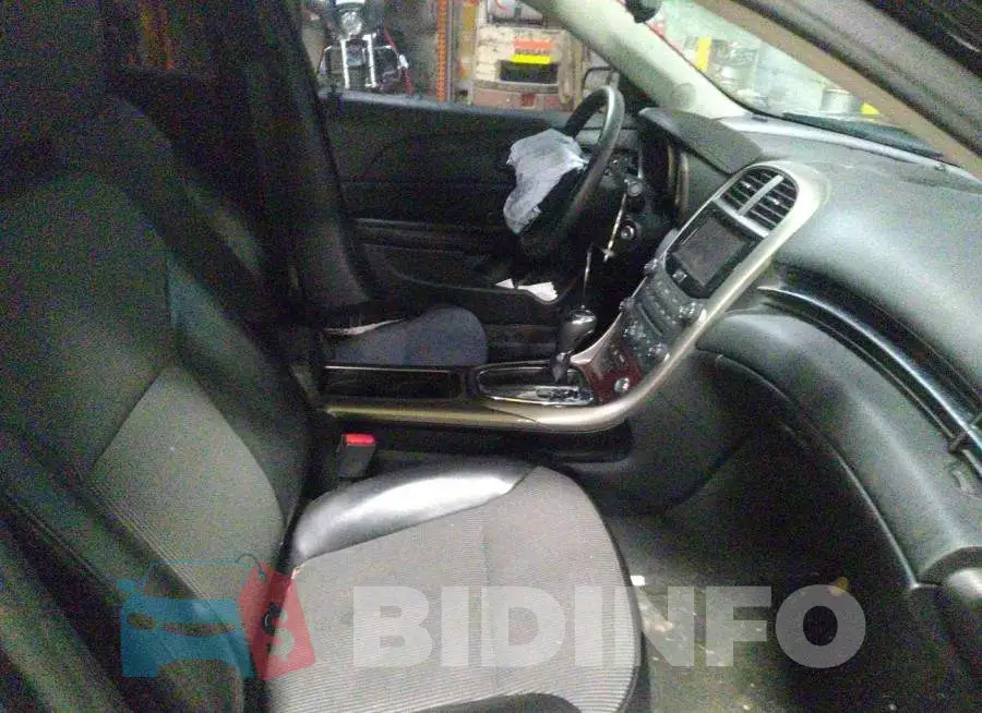 1G11D5SR5DF157357 Photo# 5