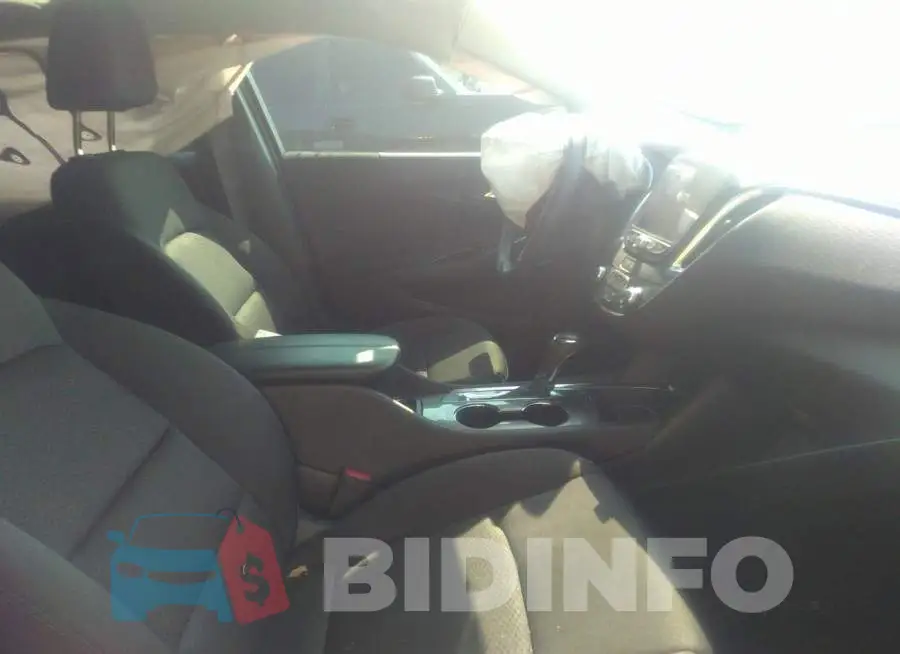 1G1ZD5ST4LF158190 Photo# 5