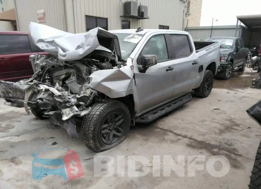 1GCPYCEF2MZ161442 Photo# 2