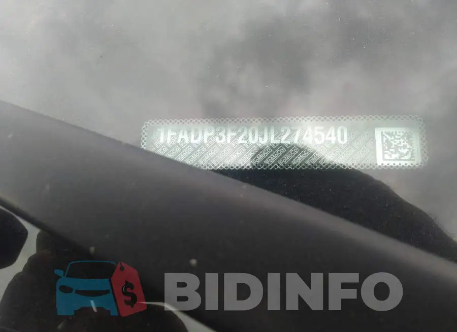 1FADP3F20JL274540 Photo# 9